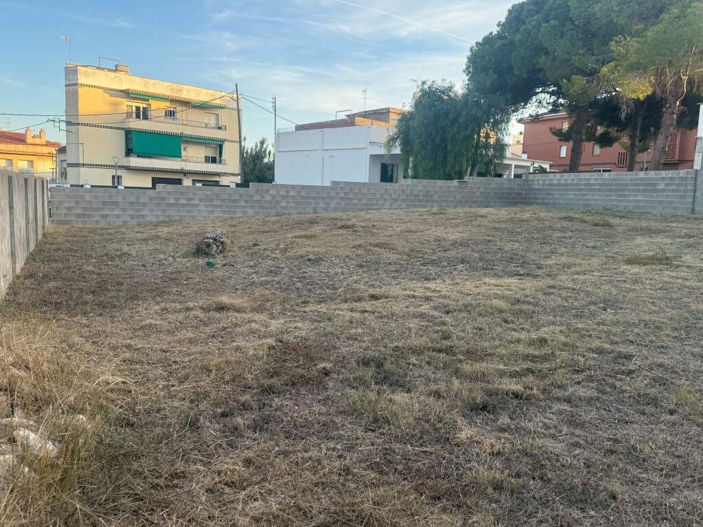 Imagen 2 de Solar en venta en urbanización Santa Maria