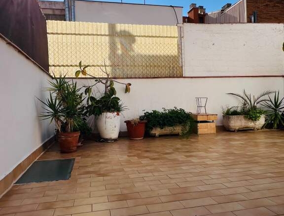 Imagen 2 de OPORTUNIDAD. Impresionante casa unifamiliar en el centro de Vilanova i la Geltrú