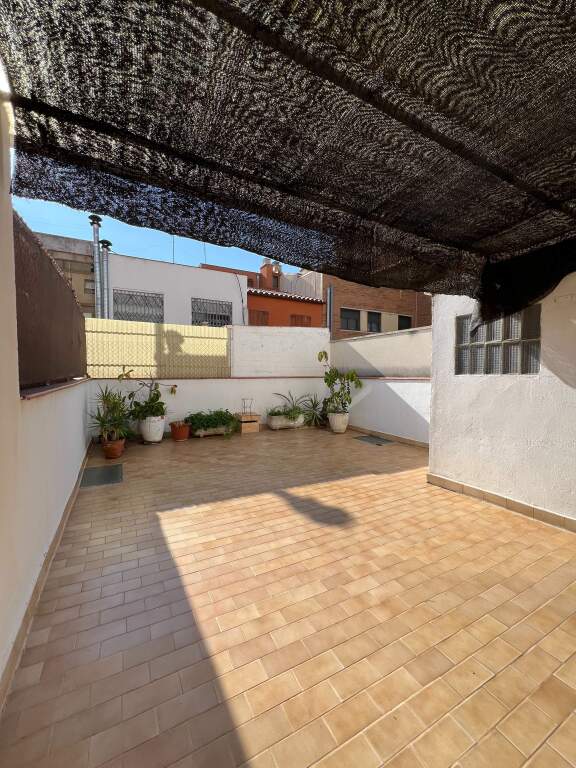 Imagen 3 de OPORTUNIDAD. Impresionante casa unifamiliar en el centro de Vilanova i la Geltrú