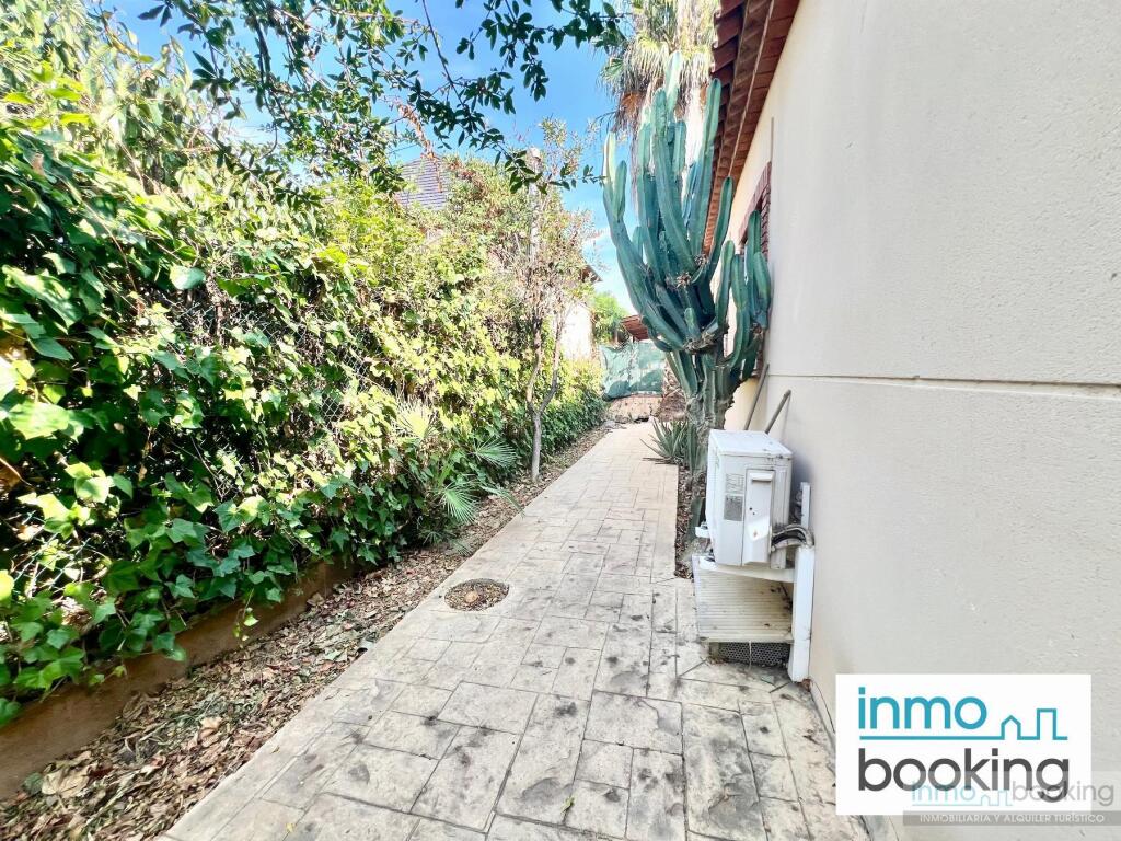 Imagen 2 de Casa-Chalet en Venta en Salou Tarragona