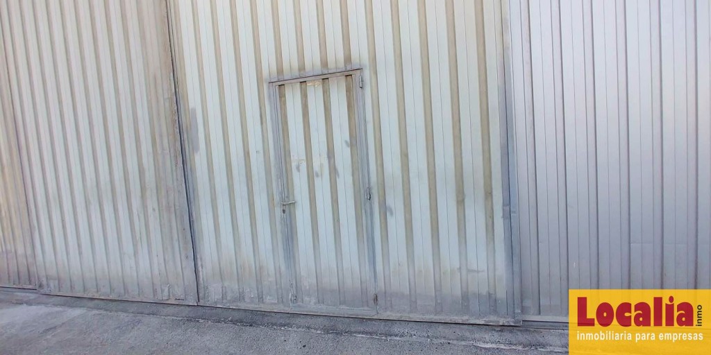 Imagen 2 de 2000 metros de nave en Polígono de Parayas