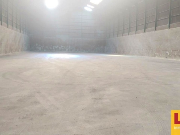 Imagen 4 de 2000 metros de nave en Polígono de Parayas