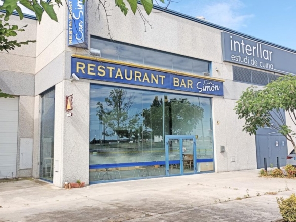 Imagen 1 de Local comercial en Alquiler en Santa Coloma De Farners Girona