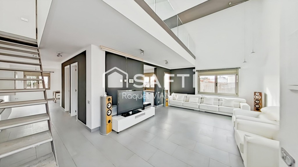 Imagen 1 de ¿Buscas una casa de alquiler con estilo moderno