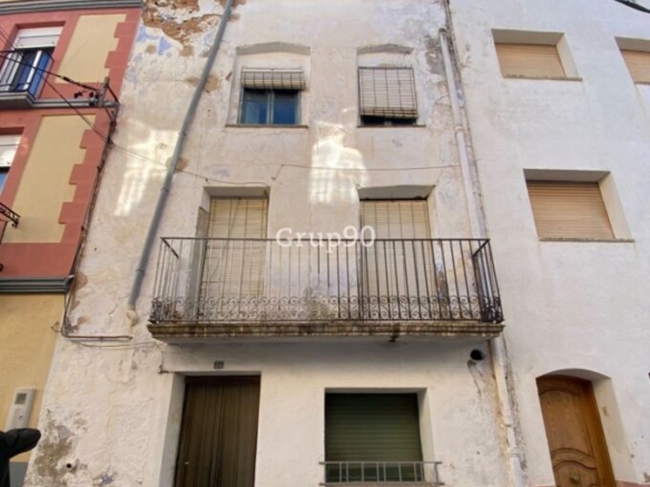 Imagen 1 de Casa de pueblo entre medianeras