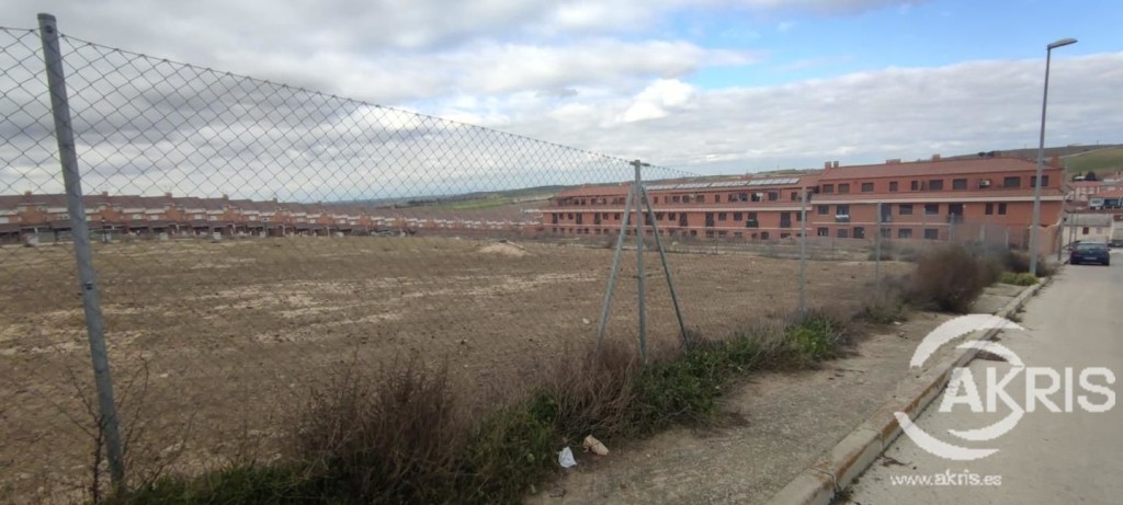 Imagen 4 de TERRENO DE 3.553 m² EN RECAS