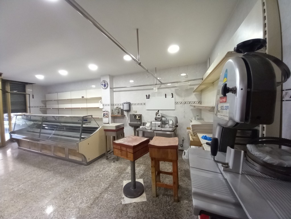 Imagen 1 de Local comercial en Venta en Mislata Valencia