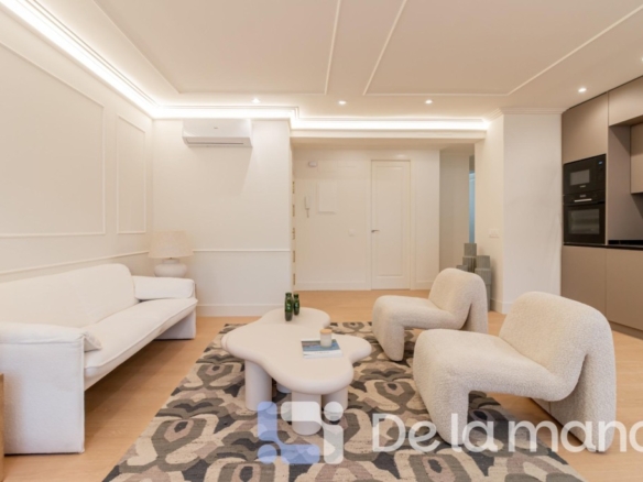 Imagen 3 de ELEGANTE PISO EN EL MEJOR BARRIO DE MADRID.
