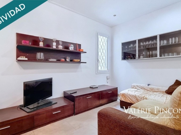 Imagen 1 de Piso de 3 dormitorios en la calle Consell de Cent con Calabria.