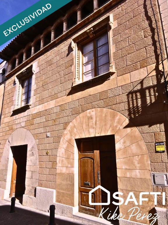 Imagen 1 de Residencia señorial del siglo XVI con jardín.