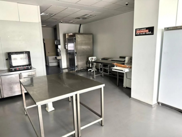 Imagen 3 de Local comercial en Traspaso en Alcobendas Y La Moraleja Madrid