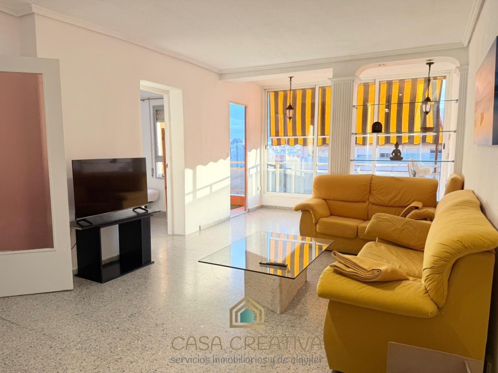 Imagen 1 de ✨ AMPLIO PISO MUY LUMINOSO EN 10ª ALTURA – IDEAL PARA ESTUDIANTES ✨