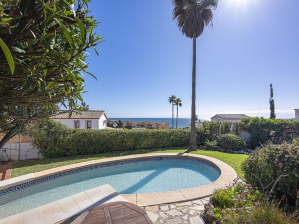 Imagen 4 de Chalet independiente con vistas al mar en El Faro de Mijas