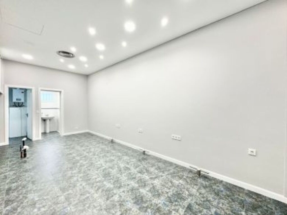 Imagen 3 de Local comercial en Alquiler en Vitoria Álava