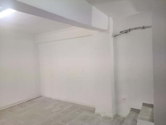 Imagen 3 de Local comercial en Alquiler en Tarragona Tarragona