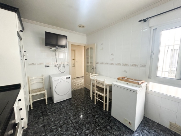 Imagen 2 de Ático de 3 dormitorios a menos de 500 m de la playa