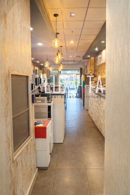 Imagen 1 de Oportunidad única: restaurante frente al mar en Los Cristianos