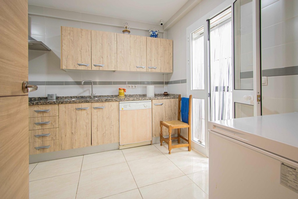 Imagen 3 de Estupendo piso en Rochelambert con patio!!!