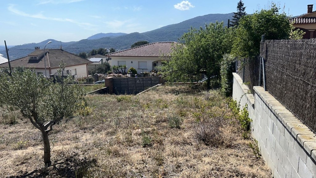 Imagen 2 de Solar urbano en Venta en Caldes De Montbui Barcelona