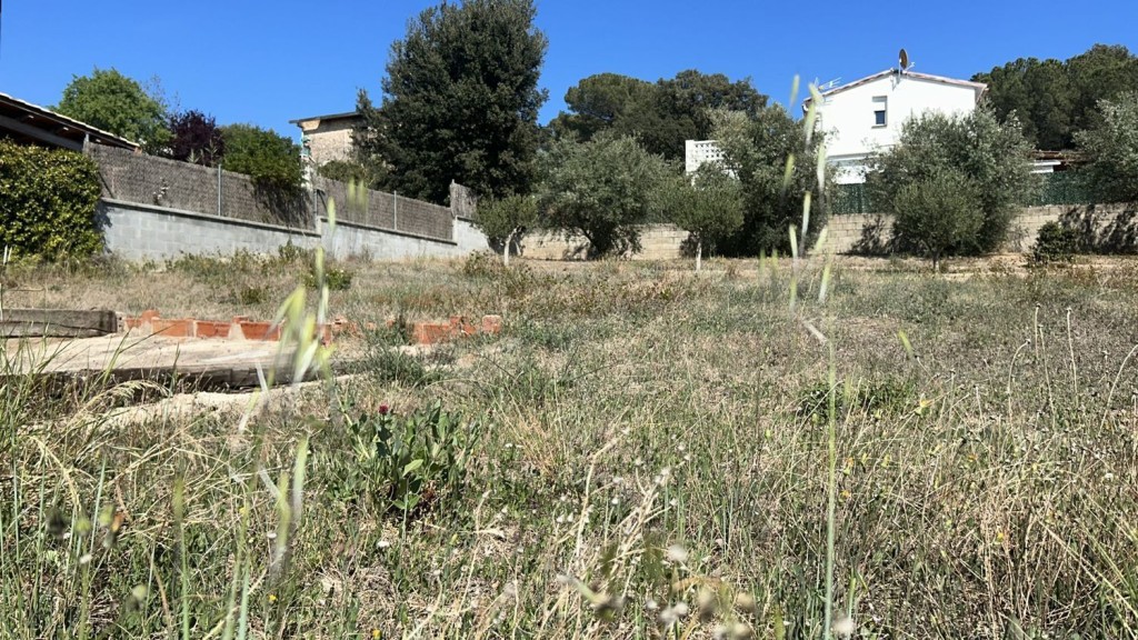 Imagen 1 de Solar urbano en Venta en Caldes De Montbui Barcelona