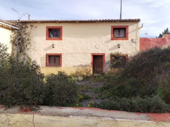 Imagen 2 de Preciosa finca rústica con excelente potencial en Relleu