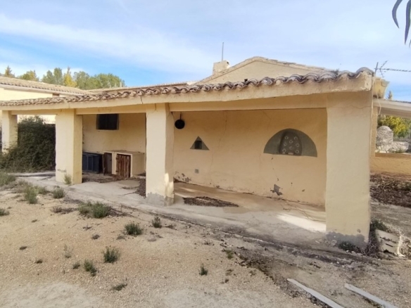 Imagen 3 de Preciosa finca rústica con excelente potencial en Relleu