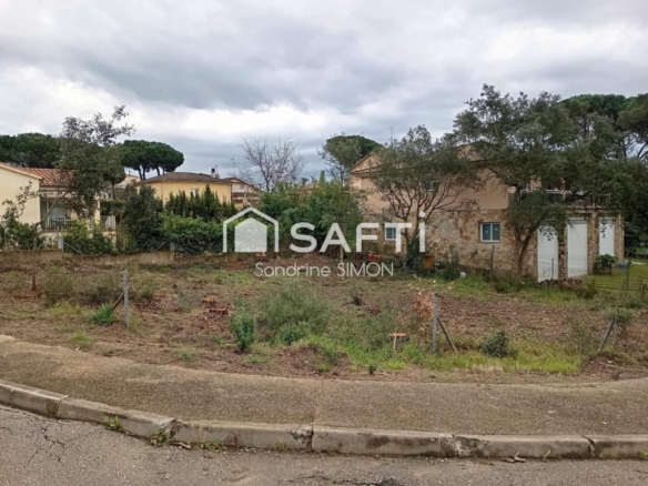 Imagen 1 de PARCELA PLANA CERCA DEL PUEBLO de VIDRERES