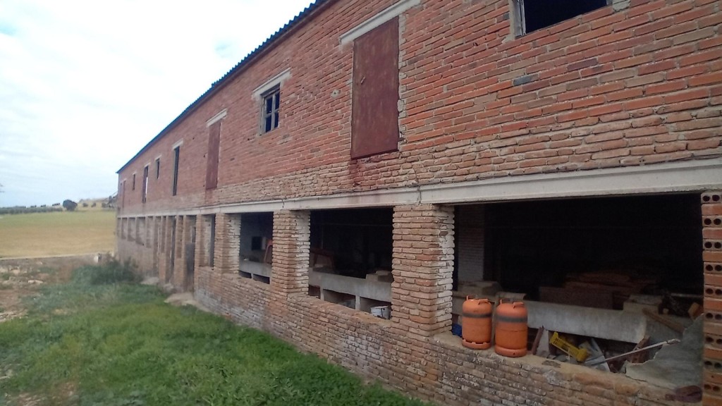 Imagen 2 de Excepcional Solar Urbano en Los Navalucillos: 3.096 m² con Todos los Servicios