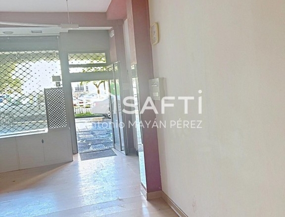 Imagen 3 de Gran oportunidad de bajo comercial a pie de calle.