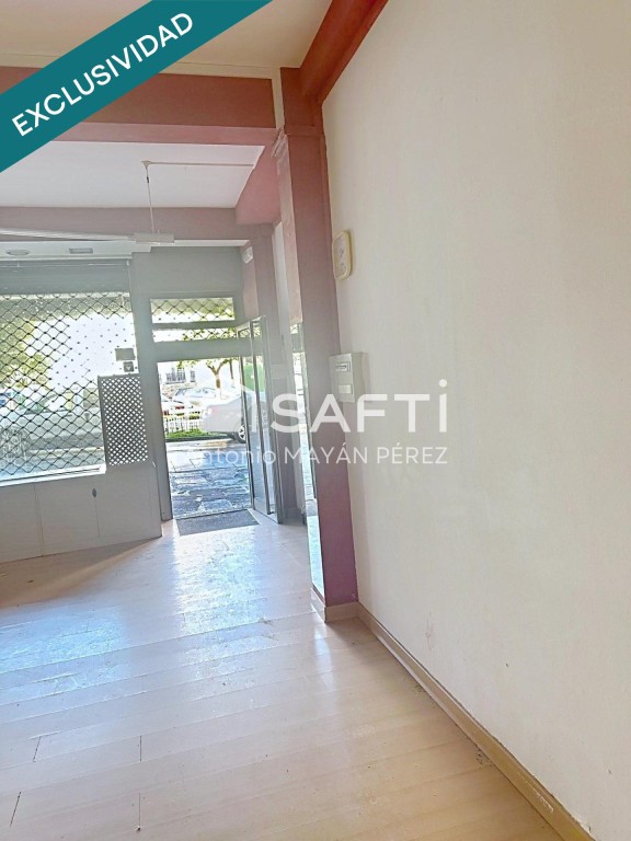 Imagen 3 de Gran oportunidad de bajo comercial a pie de calle.