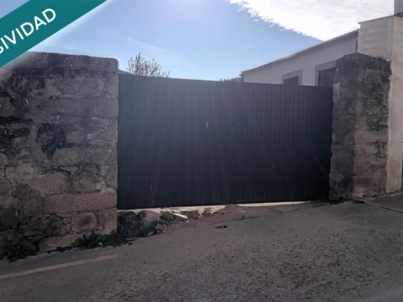 Imagen 2 de Excepcional Solar Urbano en Lagartera: 890 m² con Todos los Servicios