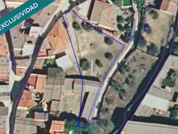 Imagen 1 de Excepcional Solar Urbano en Lagartera: 890 m² con Todos los Servicios