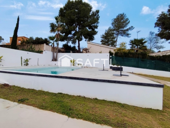 Imagen 2 de VILLA CON PISCINA CON RENTABILIDAD TURÍSTICA