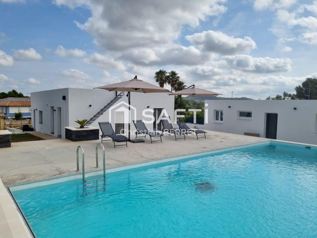 Imagen 1 de VILLA CON PISCINA CON RENTABILIDAD TURÍSTICA