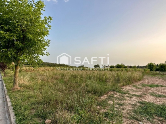 Imagen 1 de Terreno en venta en Perafita de 629 m2.