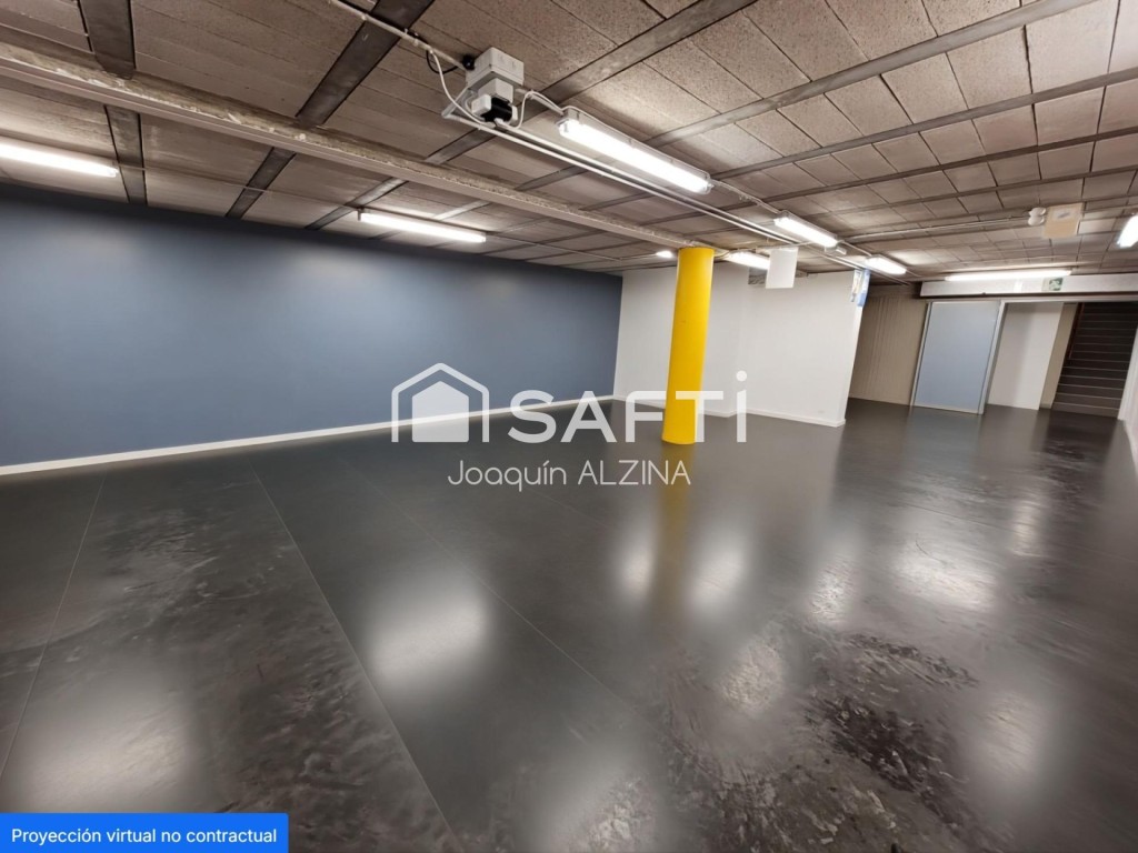 Imagen 1 de Local comercial con garaje y derecho a vuelo