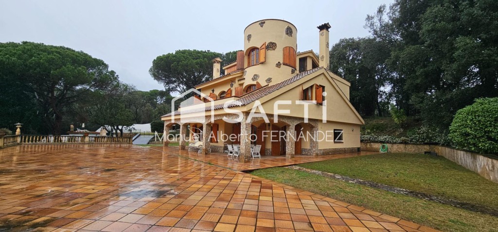 Imagen 1 de No es una propiedad para cualquiera. Solo quienes valoran la exclusividad sabrán apreciarla.