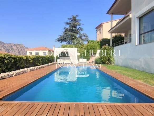 Imagen 1 de EXCEPCIONAL CASA DE LUJO A 40KM DE BARCELONA CON VISTAS INCREIBLES A MONTSERRAT