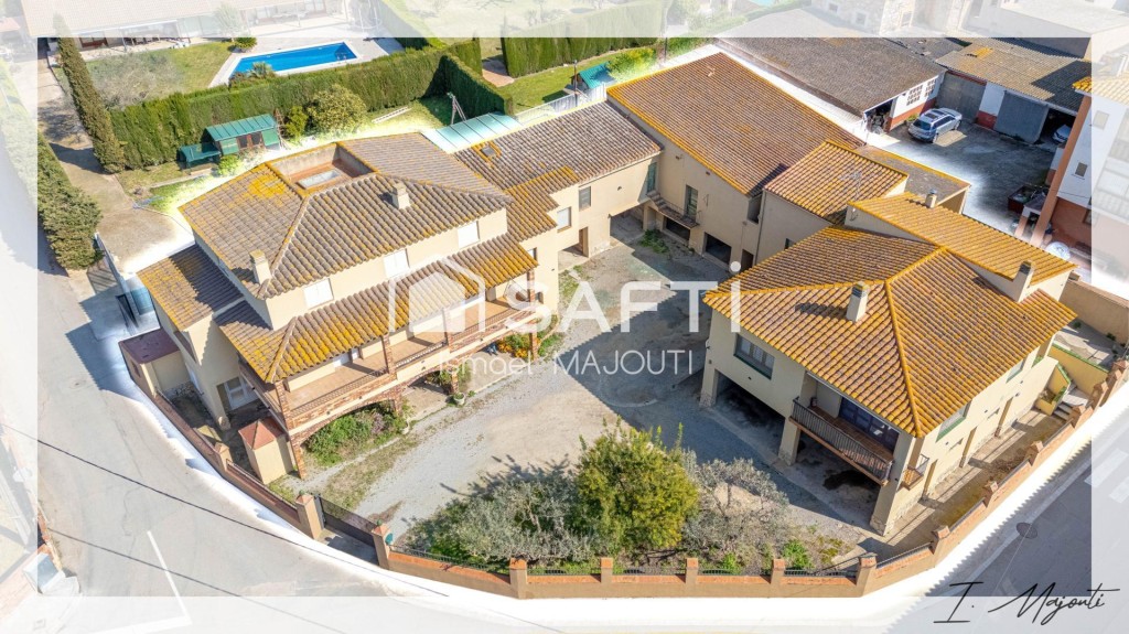 Imagen 2 de Encantadora casa de pueblo en Ullà.