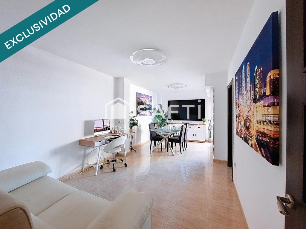 Imagen 4 de Espectacular apartamento en primera línea de playa