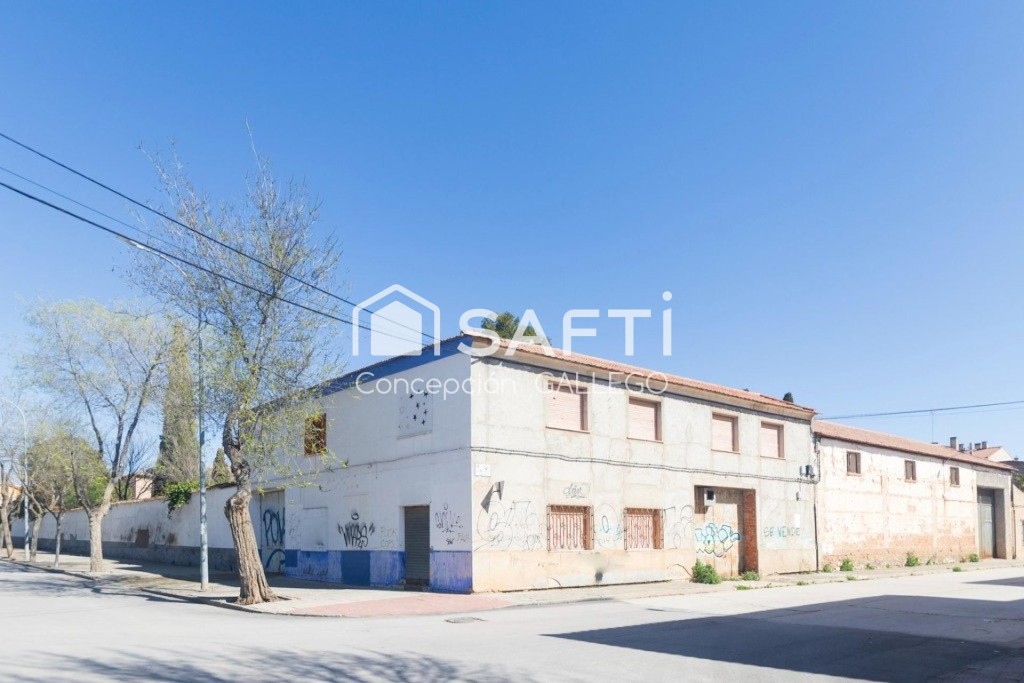 Imagen 1 de SOLAR O TERRENO URBANO EDIFICABLE.