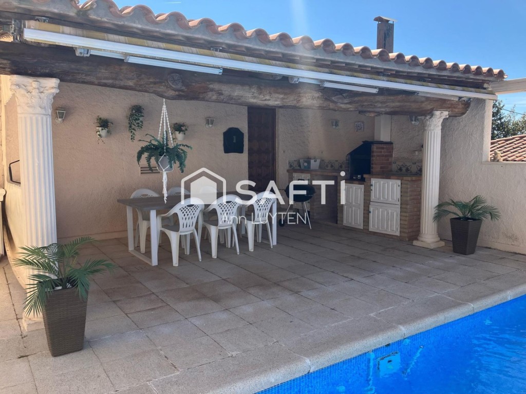 Imagen 2 de Casa con dos viviendas en venta Mas Fumats Roses