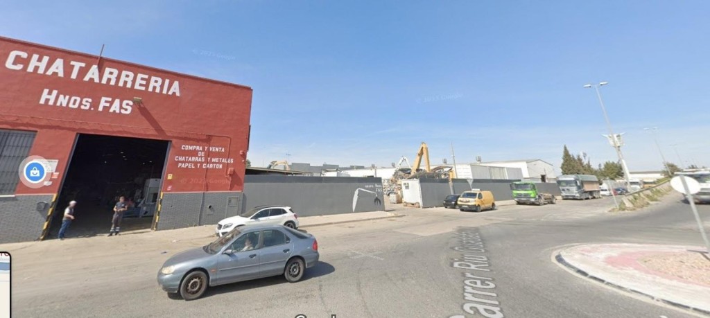 Imagen 4 de Gran centro de recuperación de metales en venta.