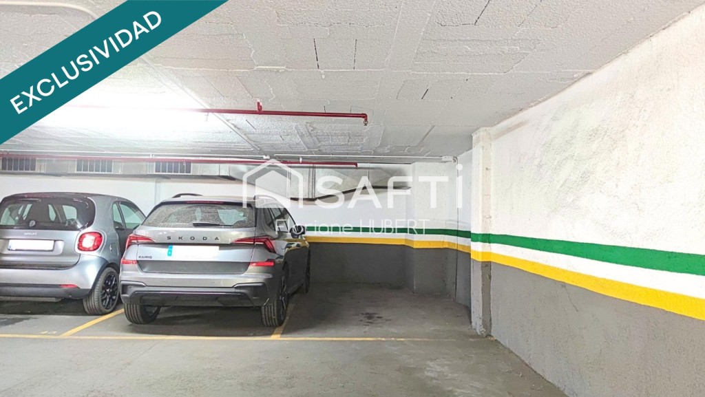Imagen 2 de PLAZA DE PARKING COCHE PEQUEÑO O MOTO 10M2 CALLE SANTALO