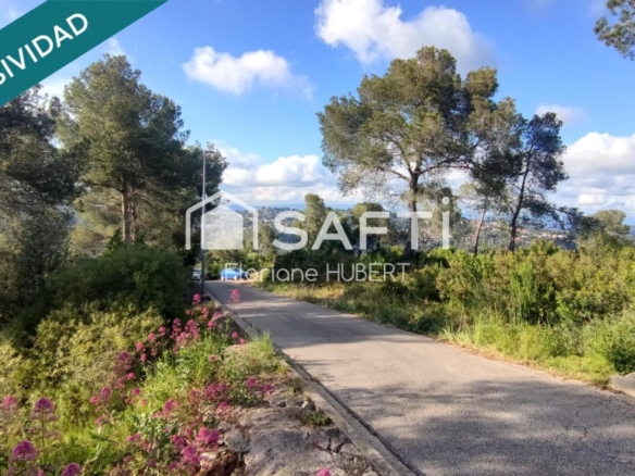 Imagen 3 de TERRENO DE 3260M2 EDIFICABLE EN CERVELLO