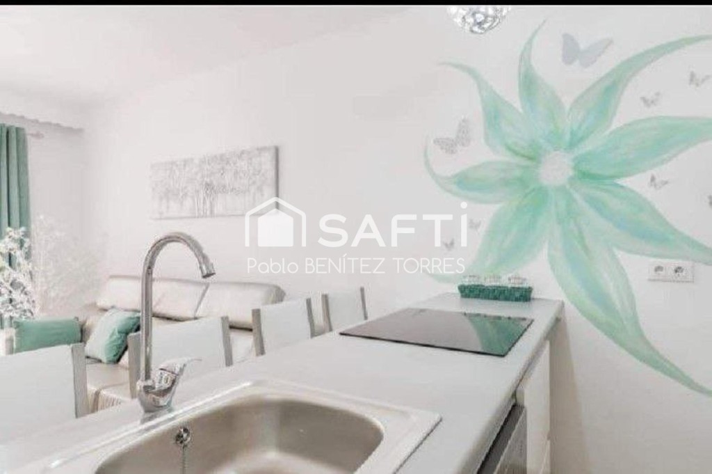 PISO RECIEN REFORMADO A ESCASOS METROS DE LA PLAYA