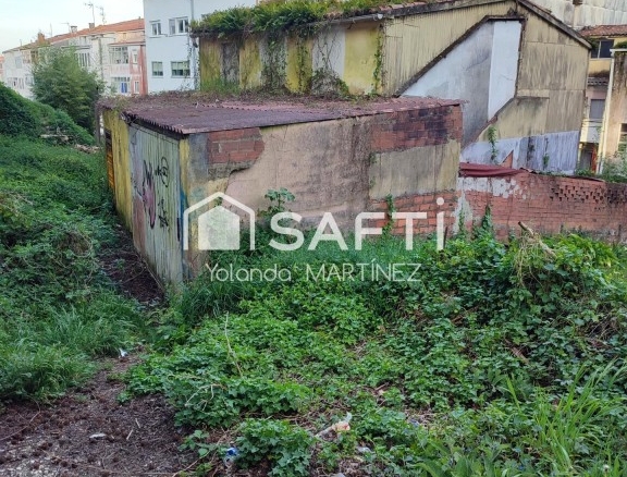 Imagen 2 de Casa para reformar o promover edificio en Santiago