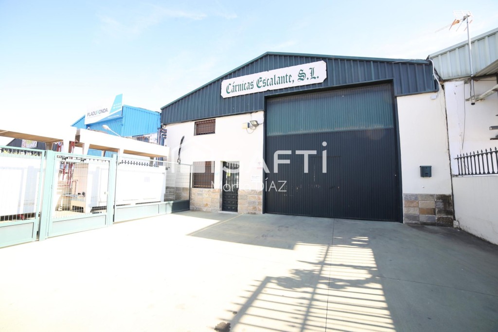 Imagen 1 de Nave industrial cárnica