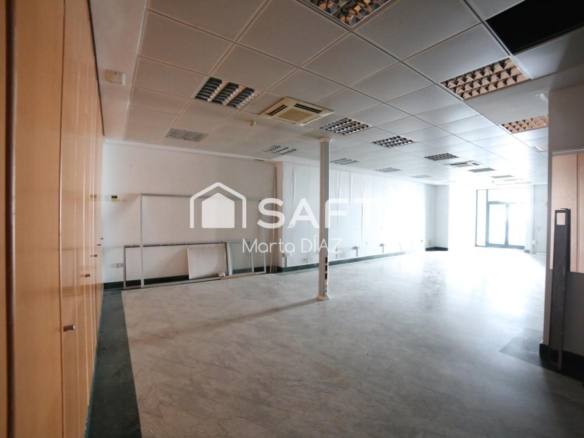 Imagen 3 de Espacio excepcional para tu negocio en el corazón de Ronda.