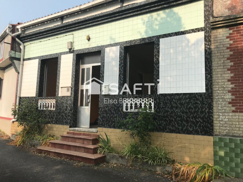 Imagen 2 de Casa adosada con huerta.